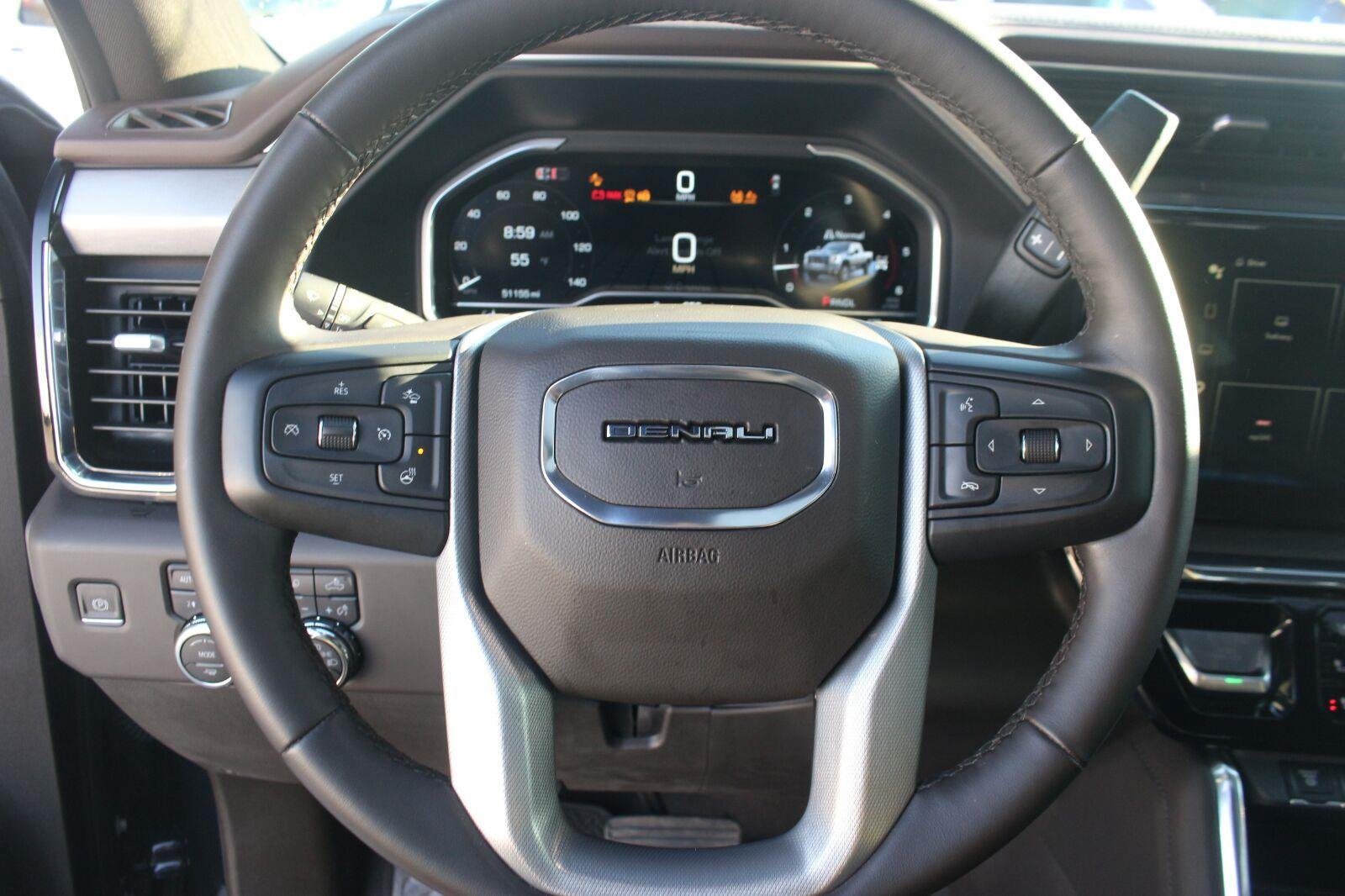 Used 2024 GMC Sierra 2500 Denali w/ Denali Reserve Package AWD/4WD image 19