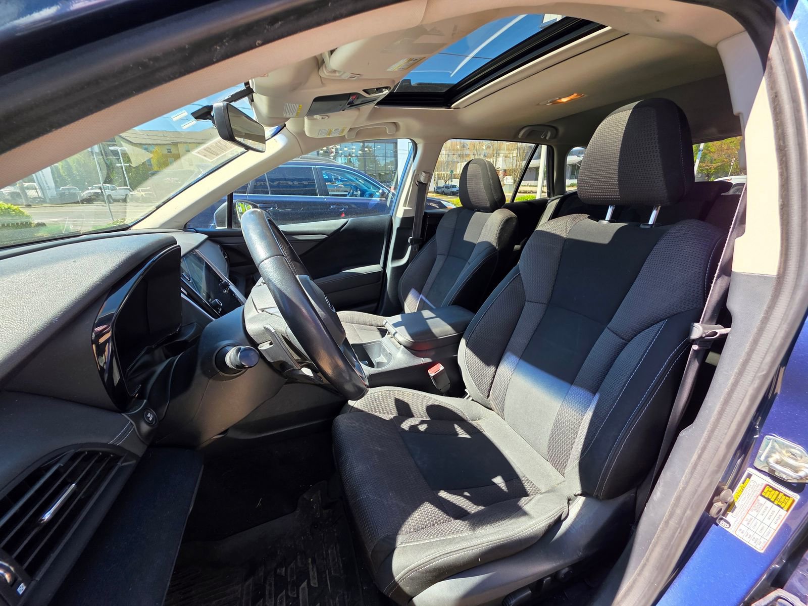 Used 2020 Subaru Outback Premium image 11