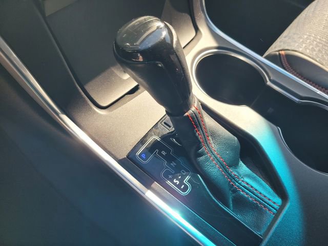 Used 2015 Toyota Camry SE image 18