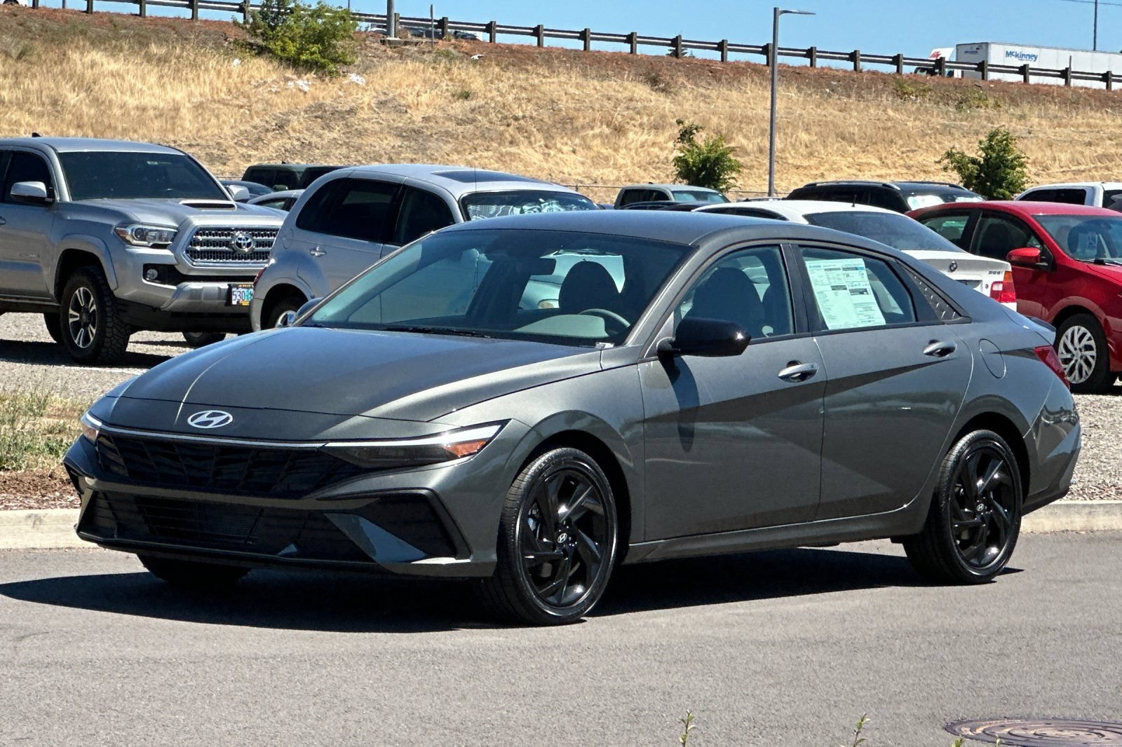 New 2026 Hyundai Elantra Sport FWD image 7