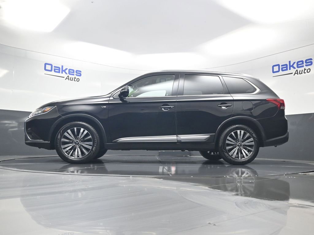 Used 2019 Mitsubishi Outlander GT AWD/4WD image 43