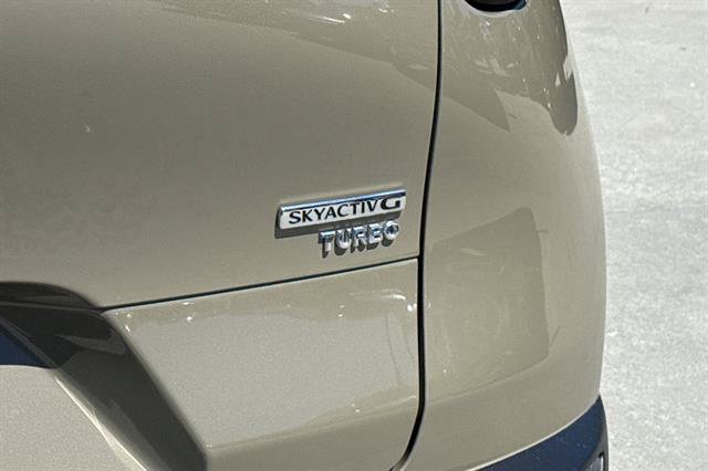 Certified 2025 MAZDA CX-30 Carbon AWD/4WD image 29