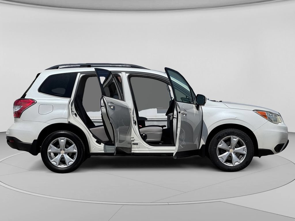 Used 2014 Subaru Forester 2.5i Premium w/ Popular Package #2 AWD/4WD image 30