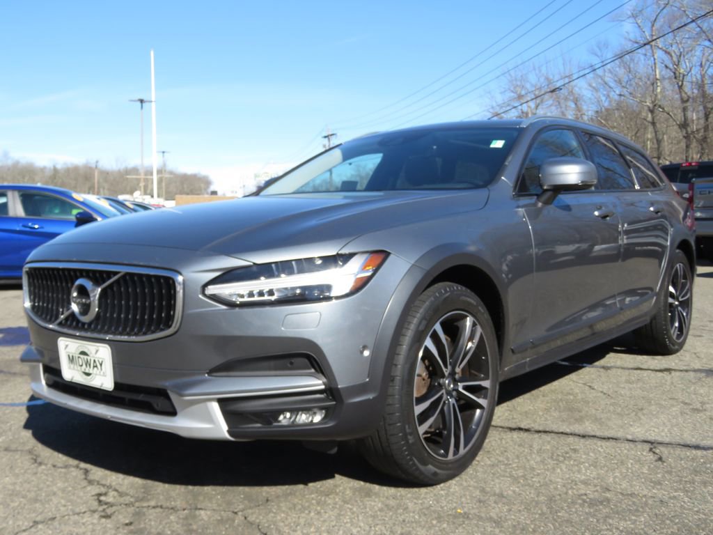 Used 2018 Volvo V90 T5 Cross Country w/ Convenience Package