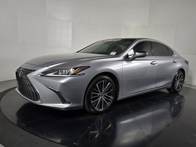 Certified 2022 Lexus ES 350 w/ Premium Package image 2