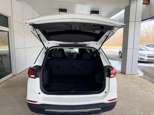 Used 2023 Chevrolet Equinox LT AWD/4WD image 9
