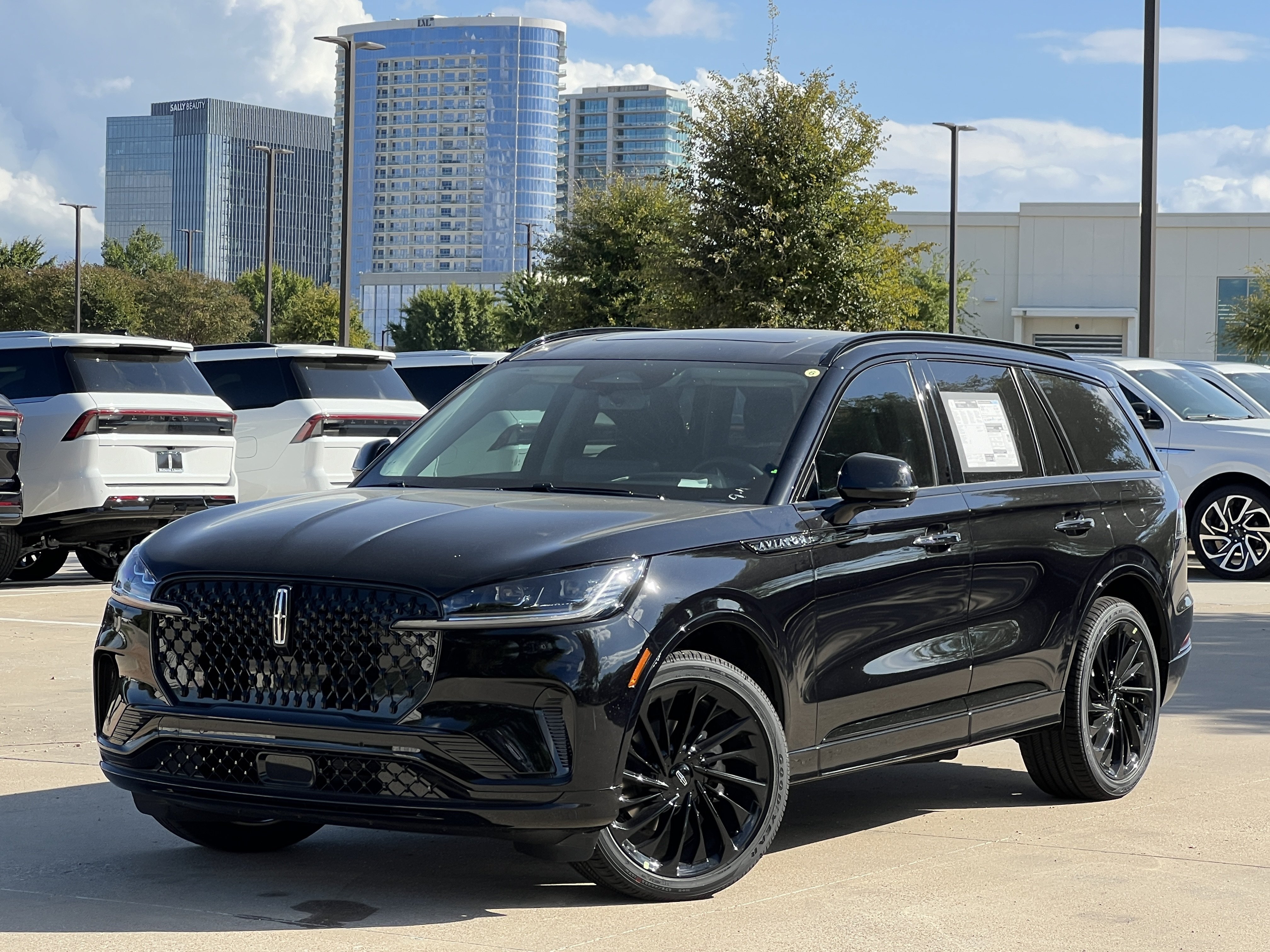 New 2027 Lincoln Aviator Reserve AWD/4WD image 1