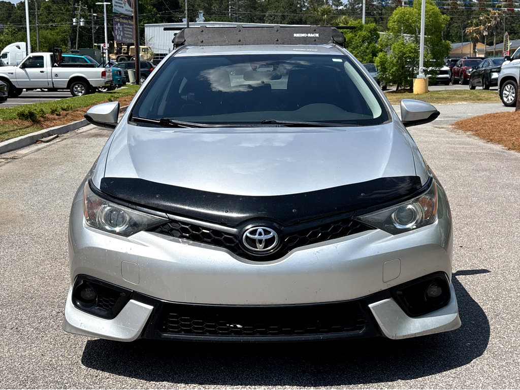 Used 2017 Toyota Corolla iM FWD image 2