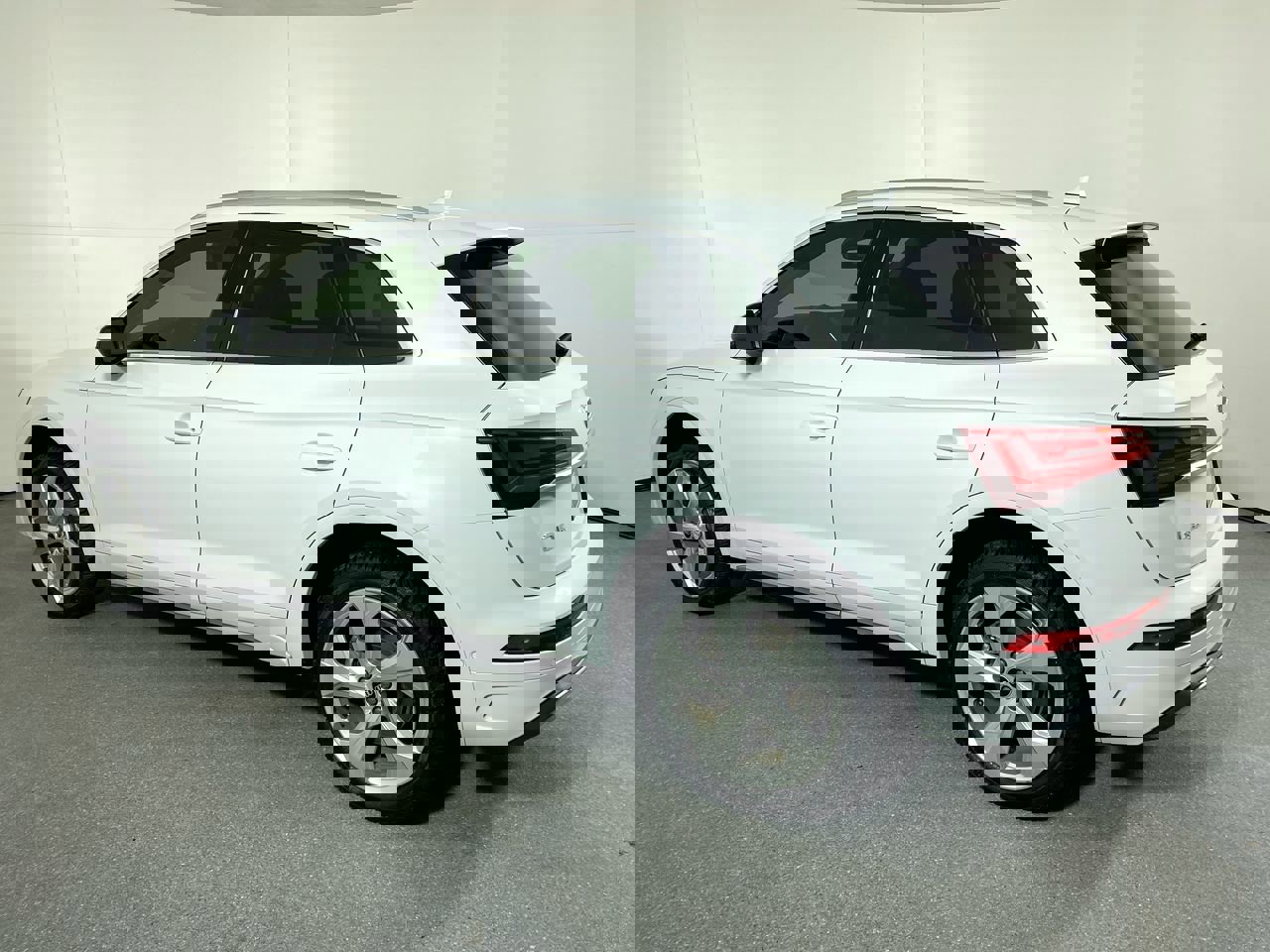 Used 2021 Audi Q5 Prestige w/ Prestige Package image 32