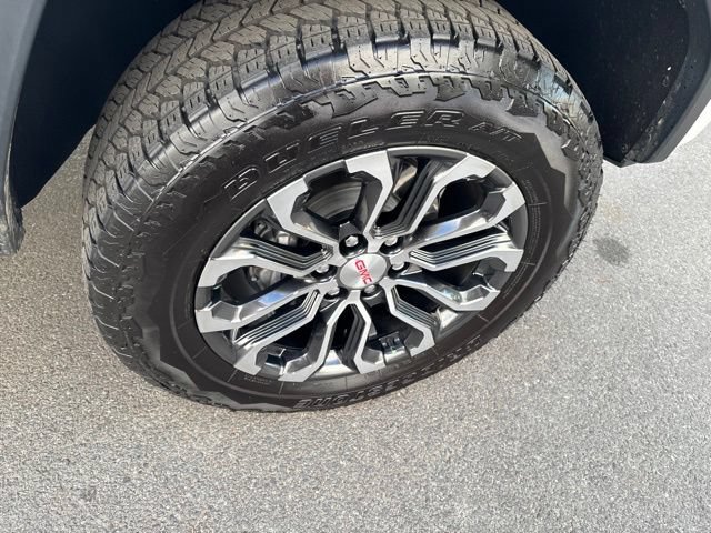 Used 2026 GMC Canyon Denali AWD/4WD image 43