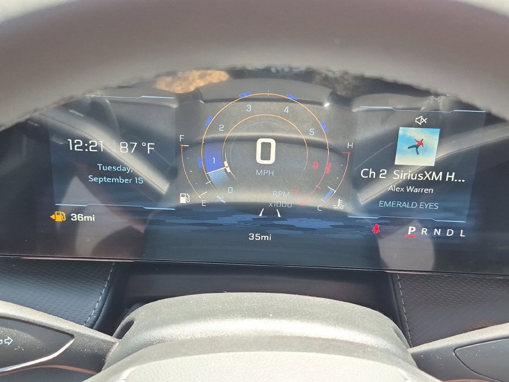 New 2027 Chevrolet Equinox LT w/ Safety and Technology Package FWD image 22