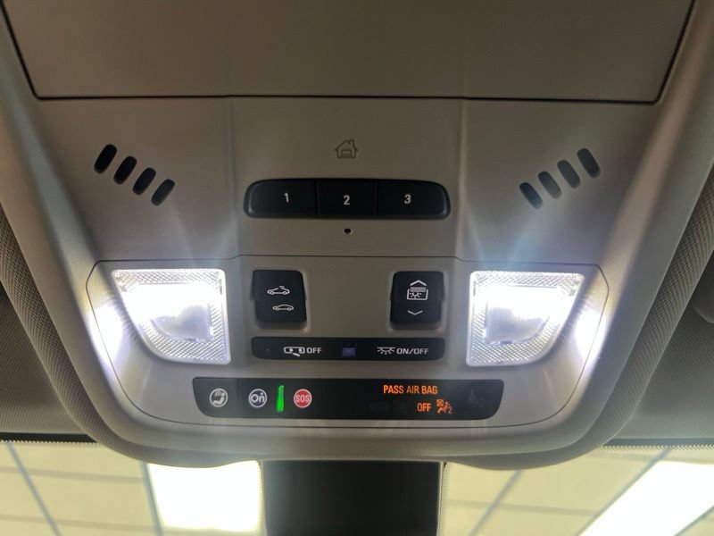 Used 2021 Chevrolet Equinox Premier AWD/4WD image 28