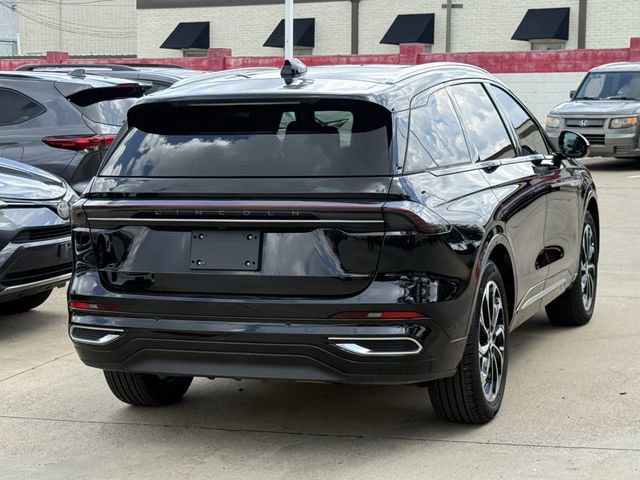Used 2024 Lincoln Nautilus Reserve w/ Equipment Group 202A AWD/4WD image 4