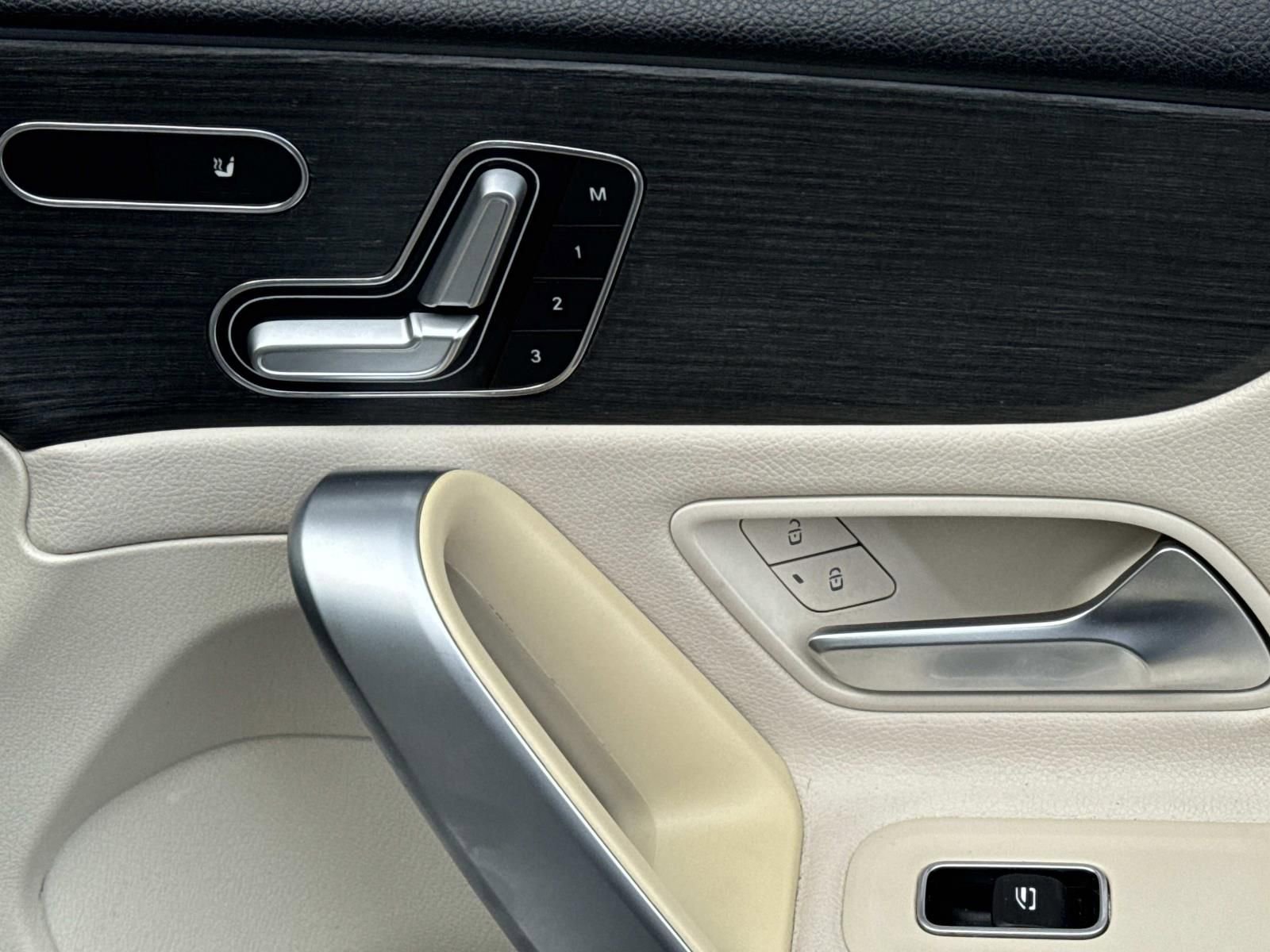 Used 2019 Mercedes-Benz A 220 4MATIC image 15