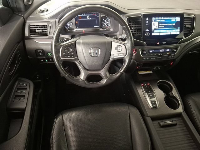 Used 2023 Honda Passport EX-L image 2