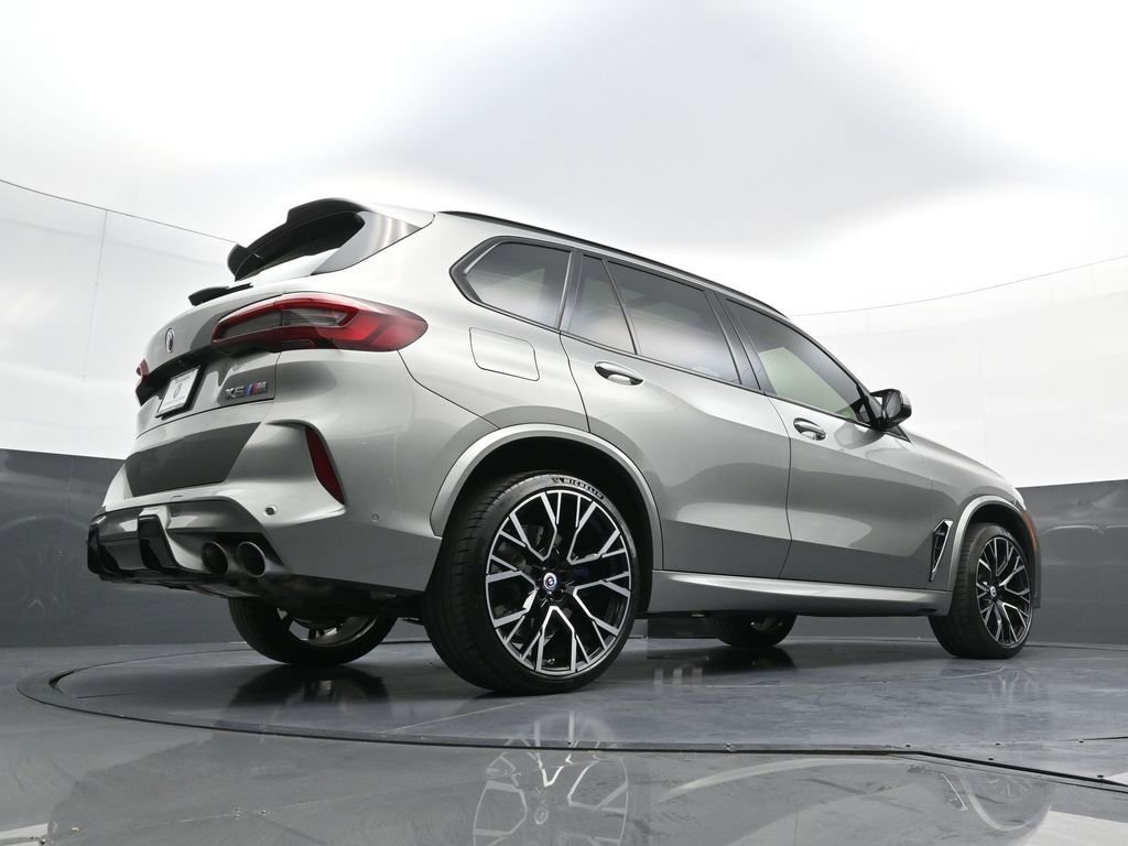 Used 2022 BMW X5 M w/ Executive Package image 29