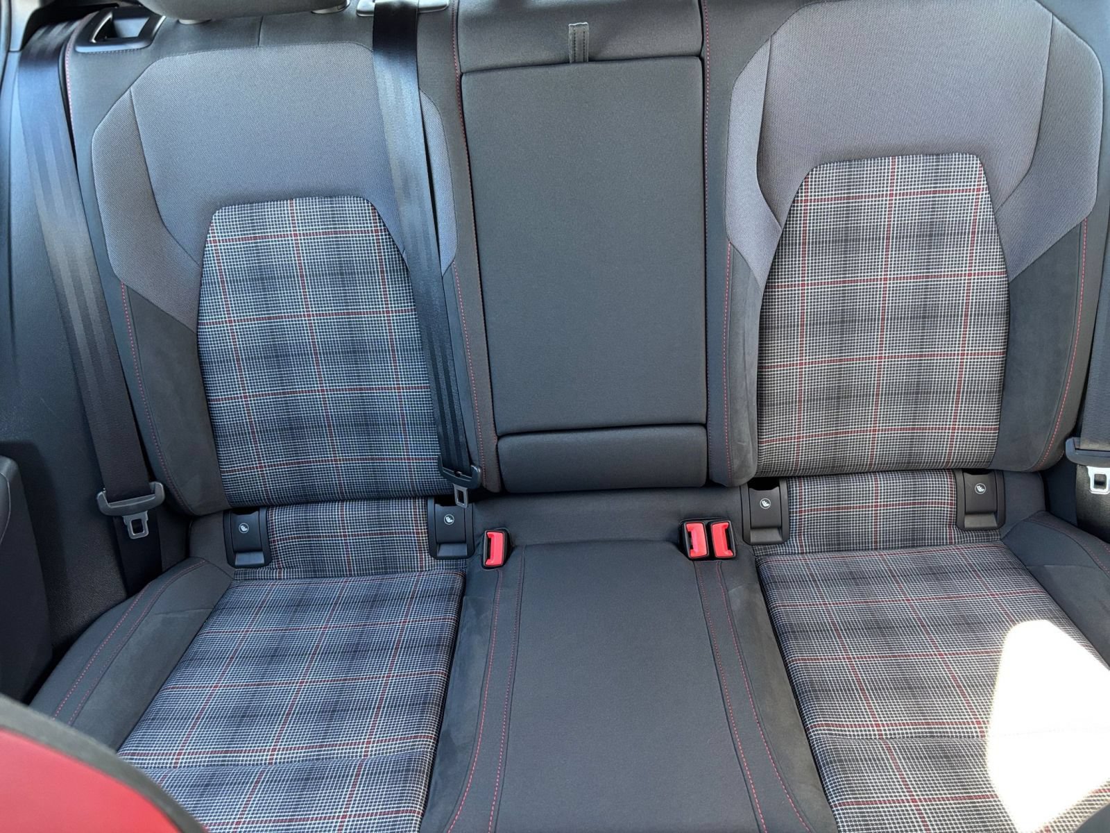 Used 2026 Volkswagen Golf S FWD image 39