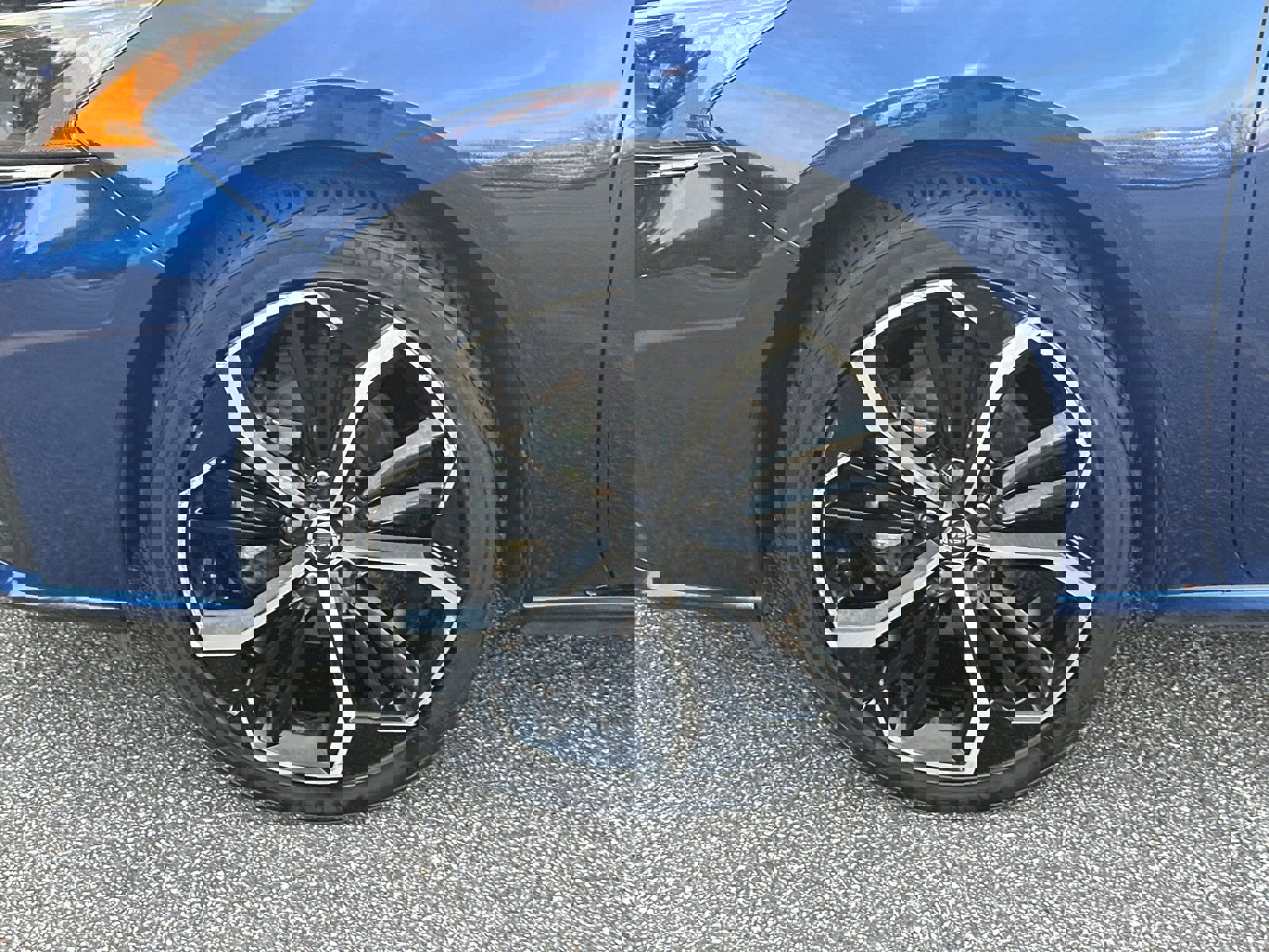 Used 2024 Nissan Altima 2.5 SR image 11