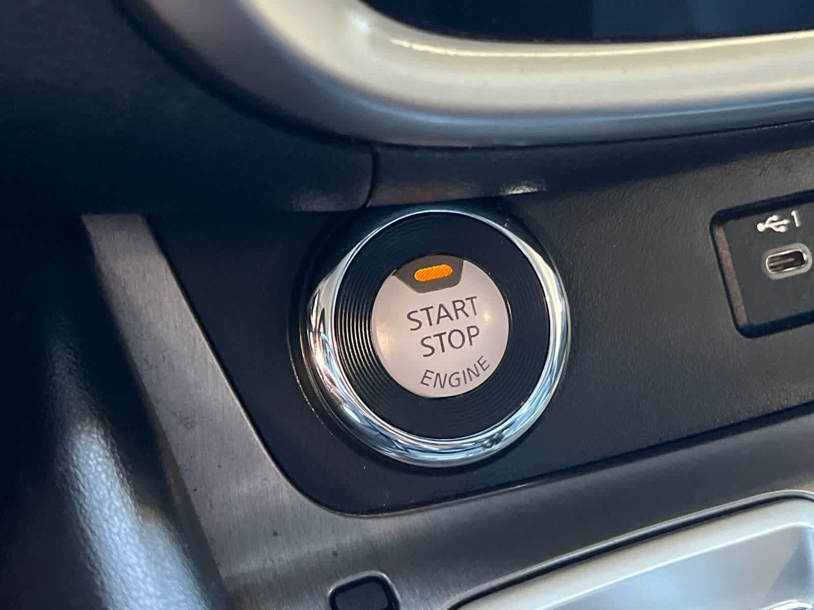 Used 2020 Nissan Murano SL FWD image 24