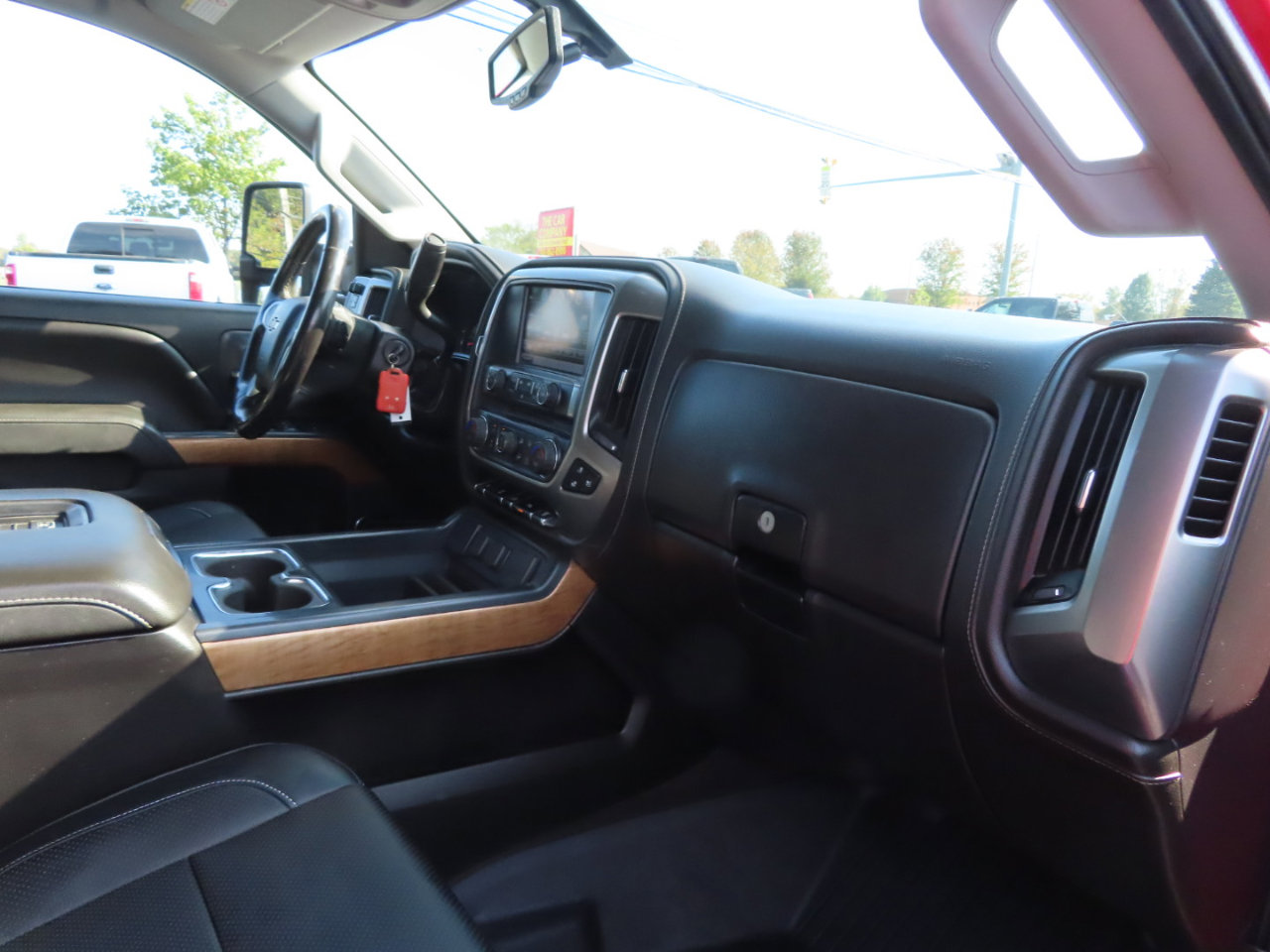 Used 2018 Chevrolet Silverado 2500 LTZ w/ Duramax Plus Package image 48