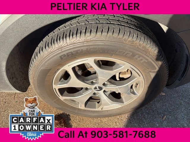 Used 2020 Kia Telluride EX w/ Towing Package image 16