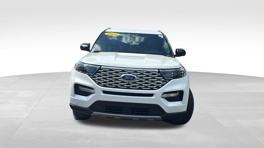 Used 2020 Ford Explorer Platinum w/ Premium Technology Package AWD/4WD image 2