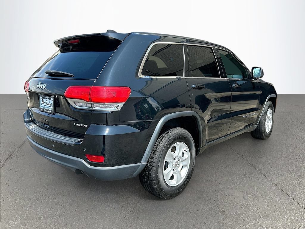 Used 2017 Jeep Grand Cherokee Laredo RWD image 4