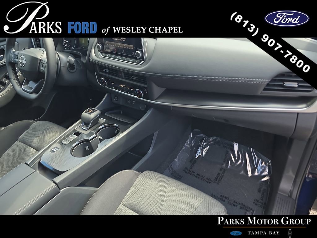 Used 2026 Nissan Rogue SV w/ Cold Weather Package FWD image 10