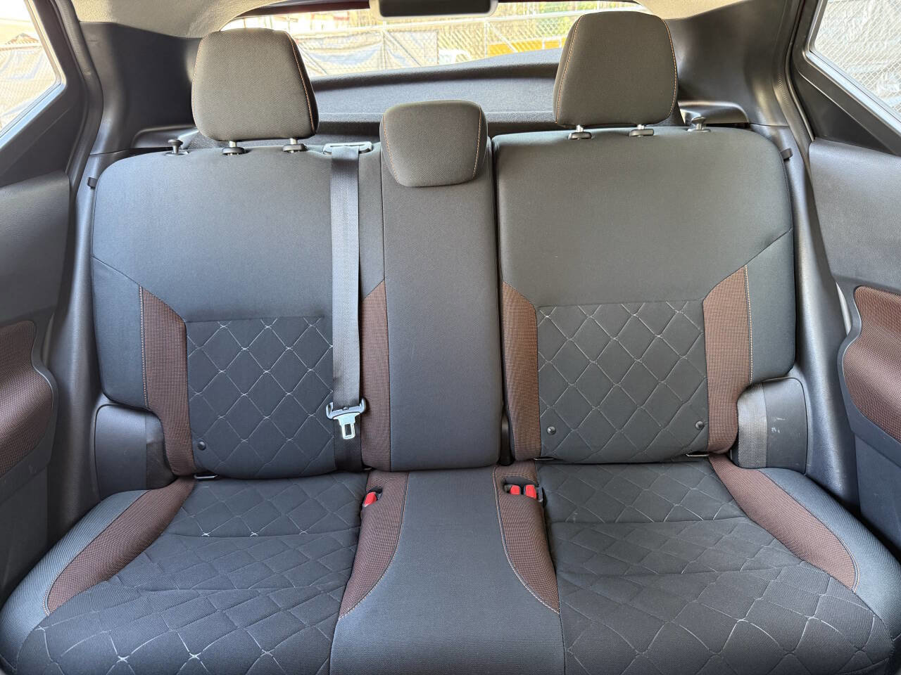 Used 2019 Nissan Kicks SR w/ Exterior Package image 32