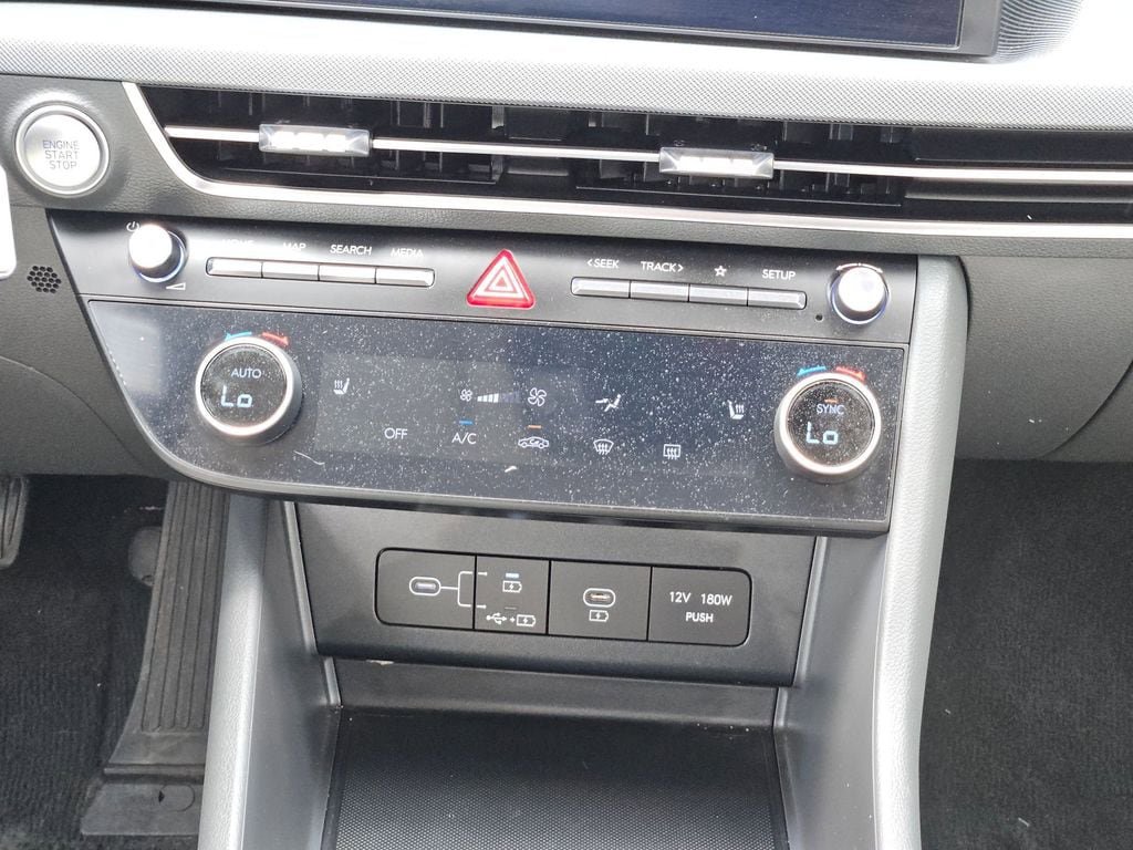 Used 2025 Hyundai Sonata SEL FWD image 22