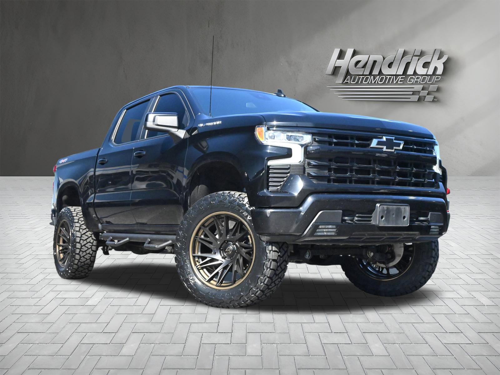 Used 2022 Chevrolet Silverado 1500 RST w/ Protection Package image 2