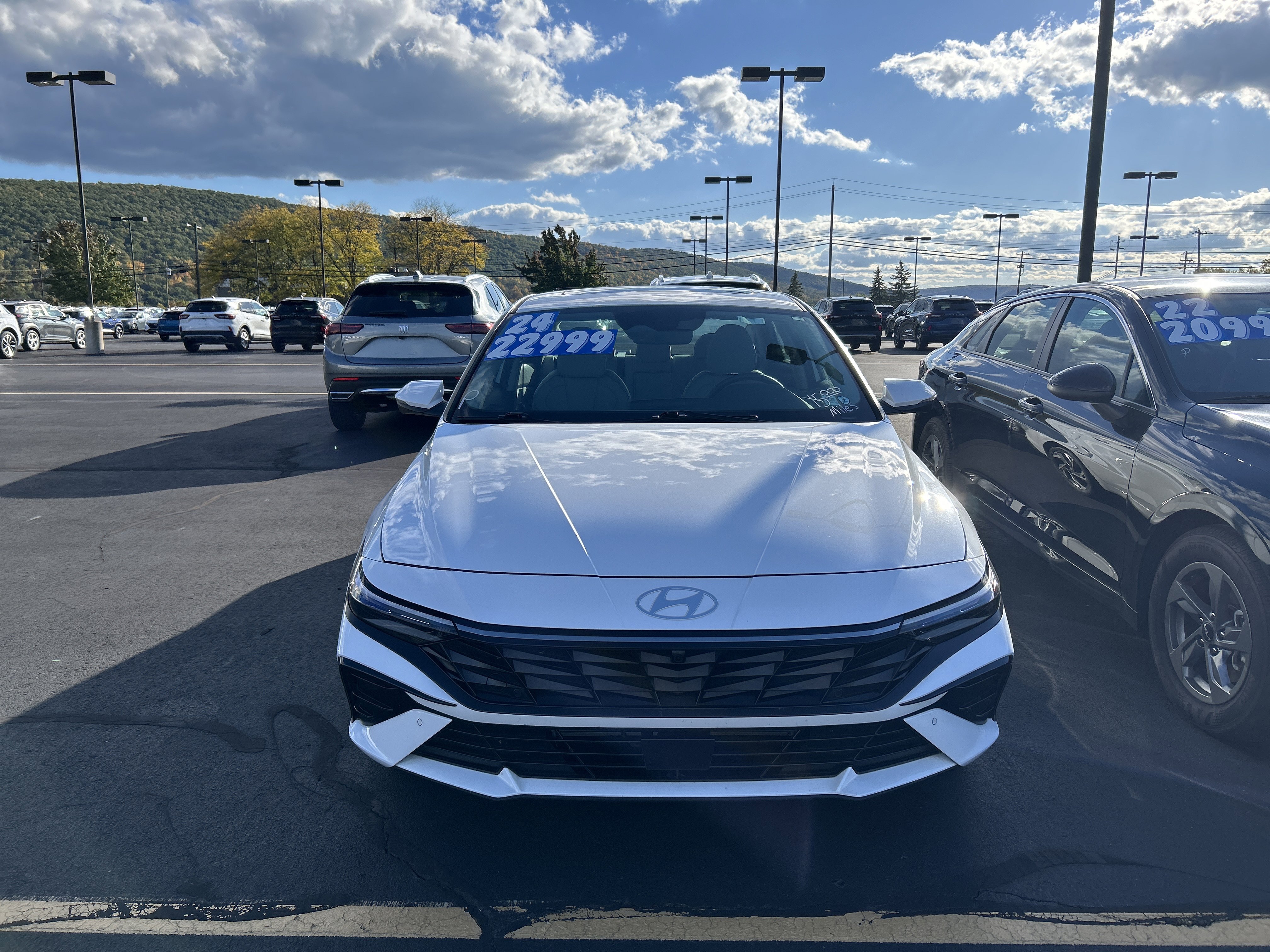 Used 2024 Hyundai Elantra Limited