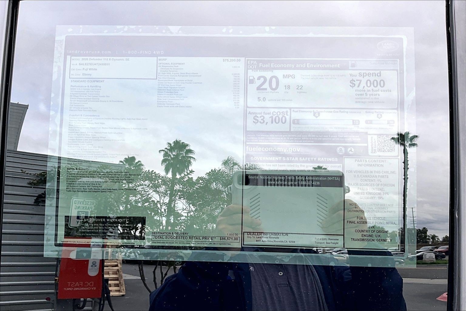 New 2026 Land Rover Defender 110 X-Dynamic SE image 14