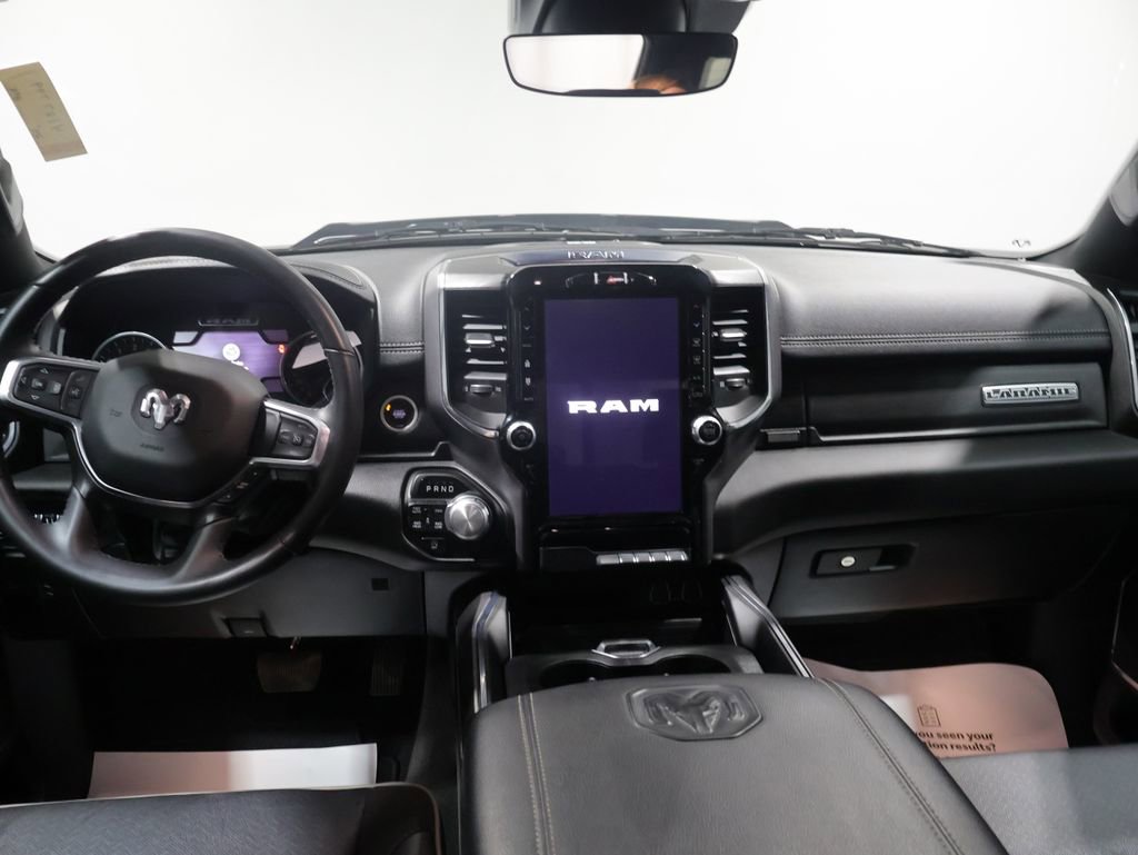Used 2024 RAM 1500 Laramie AWD/4WD image 17
