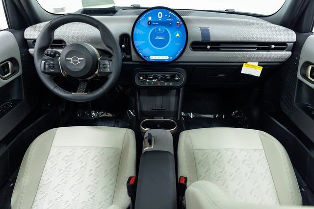 Certified 2025 MINI Cooper S image 23