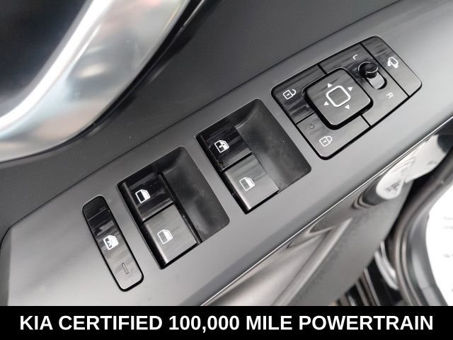 Certified 2025 Kia Niro EX Touring FWD image 20