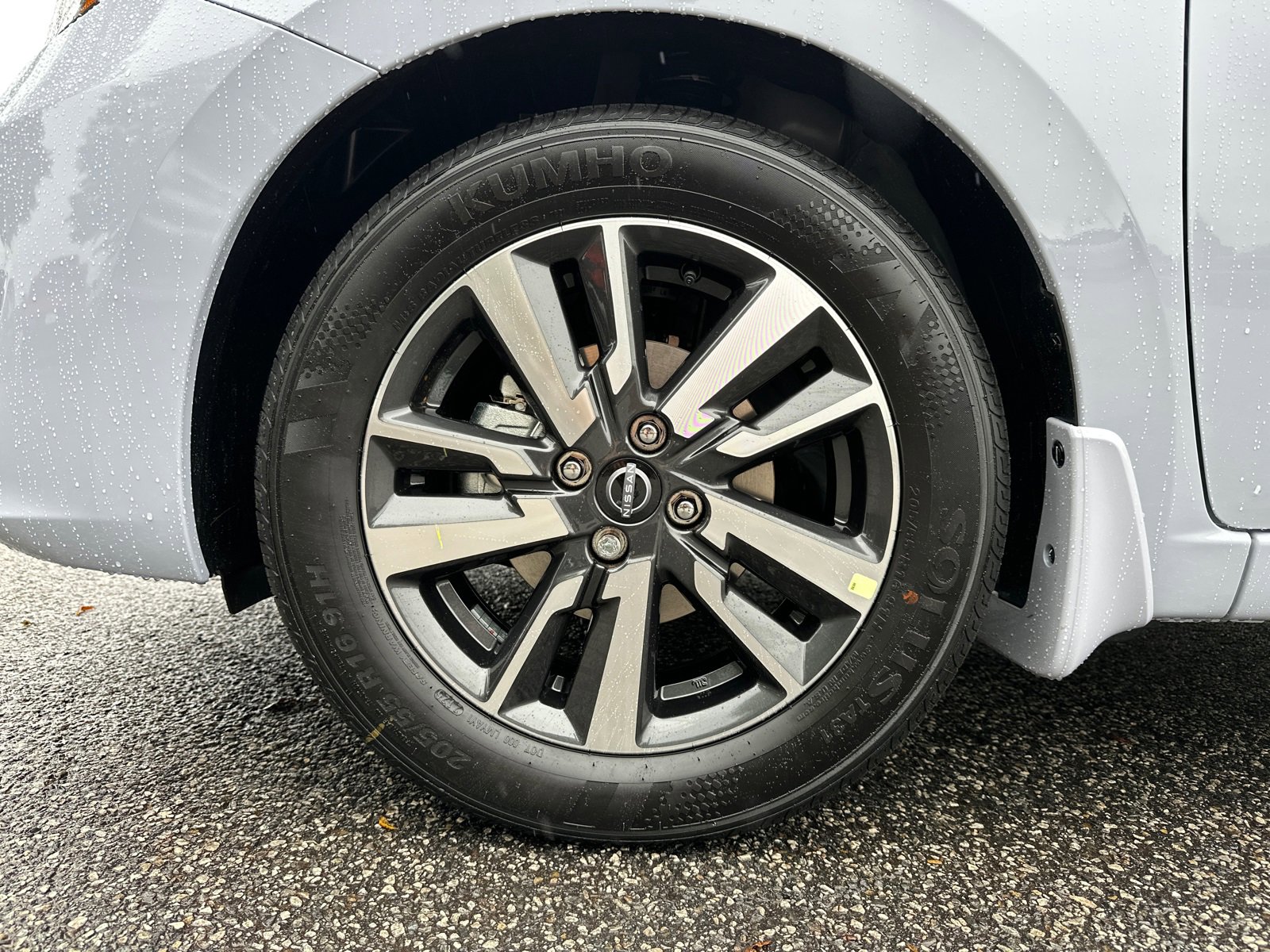 New 2025 Nissan Versa SV w/ Trunk Package image 11