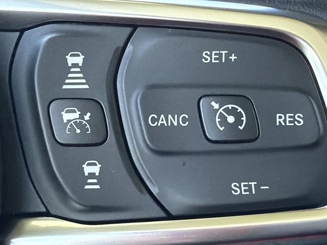 New 2027 Jeep Wrangler Unlimited Sahara AWD/4WD image 30