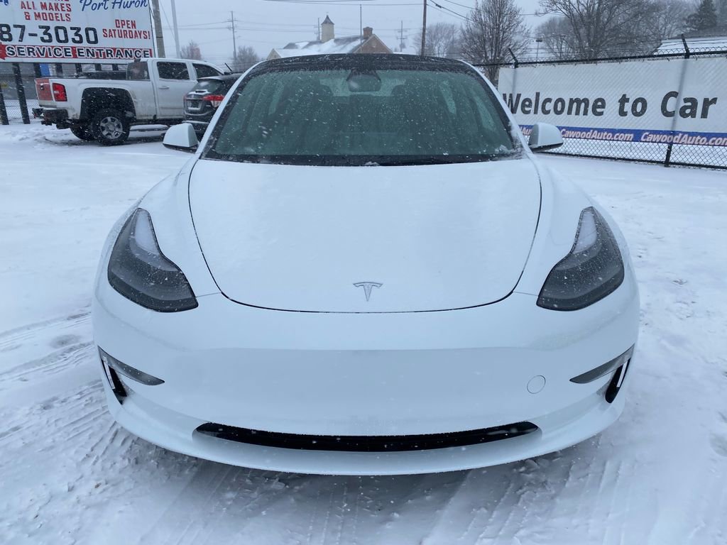Used 2023 Tesla Model 3 Standard Range image 8