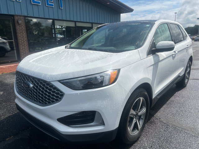 Used 2023 Ford Edge SEL AWD/4WD image 2