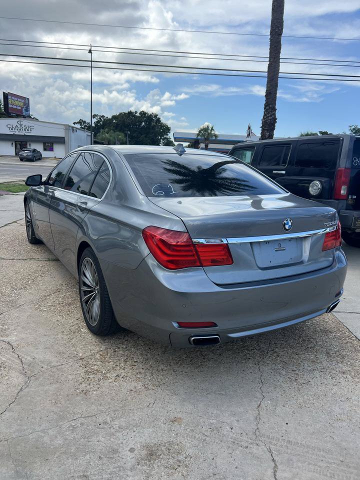 Used 2011 BMW 750Li RWD image 6