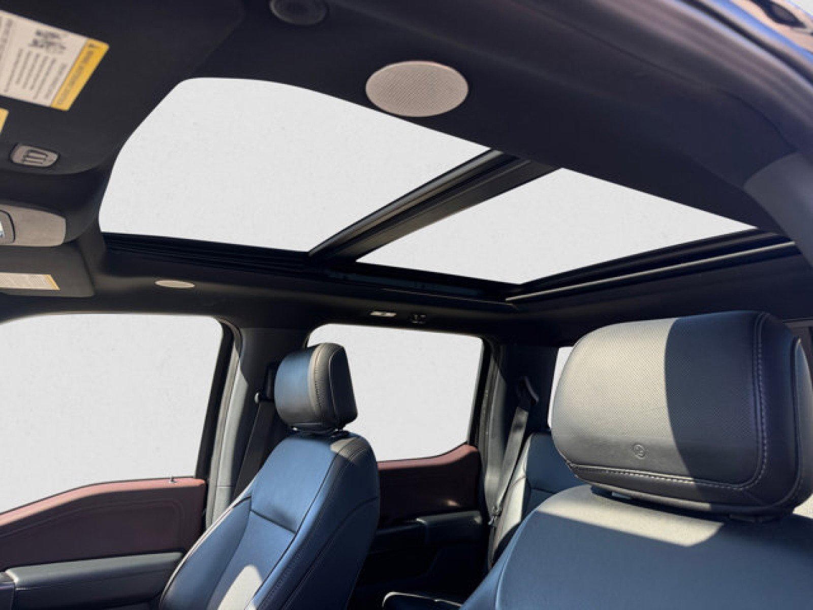 Used 2021 Ford F150 Lariat w/ Equipment Group 502A High image 12