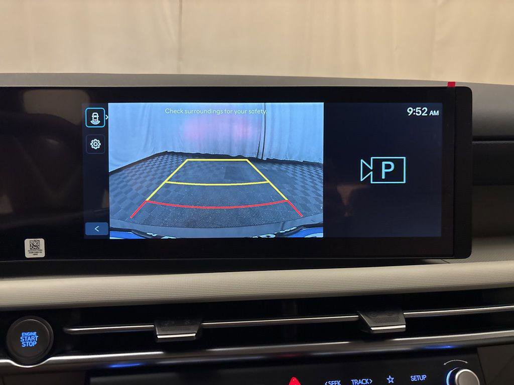 New 2025 Hyundai Tucson SE image 17