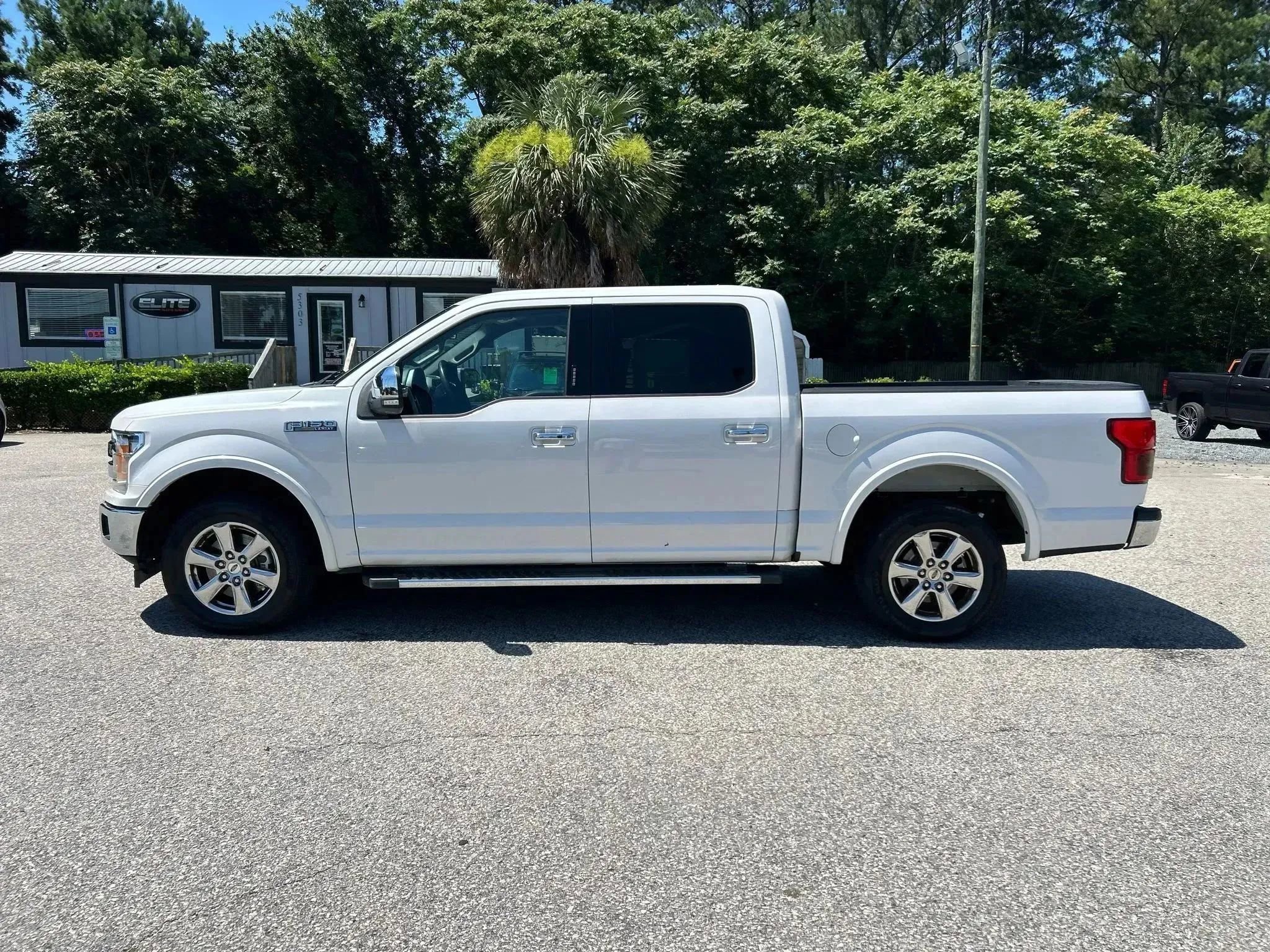 Used 2018 Ford F150 Lariat RWD image 10