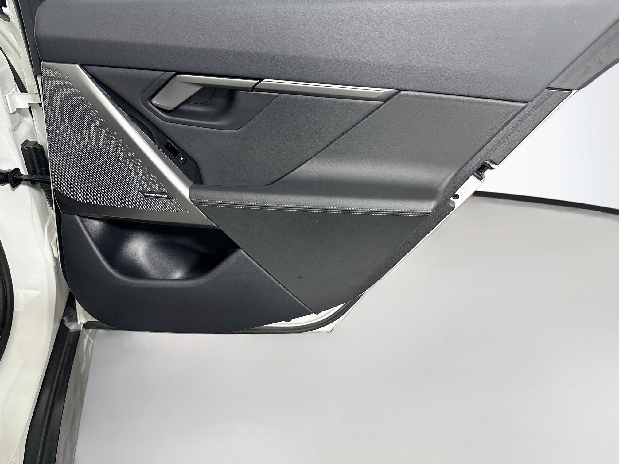 Used 2026 BMW 530i RWD image 28