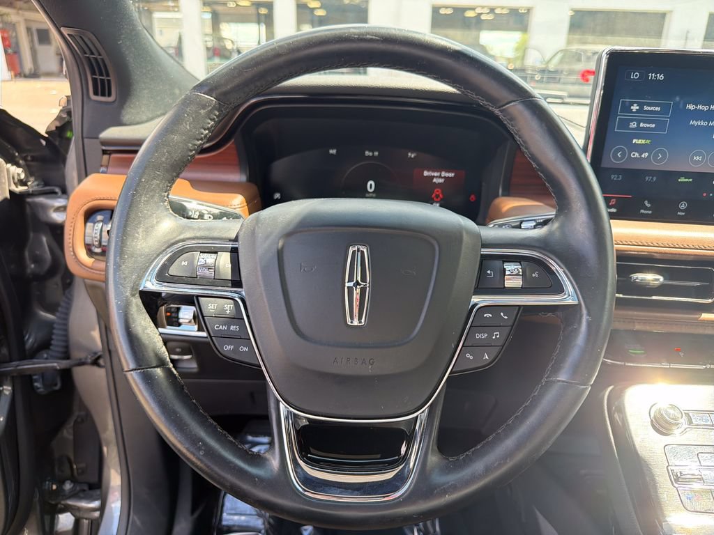 Certified 2023 Lincoln Nautilus Reserve w/ Luxury Package AWD/4WD image 21