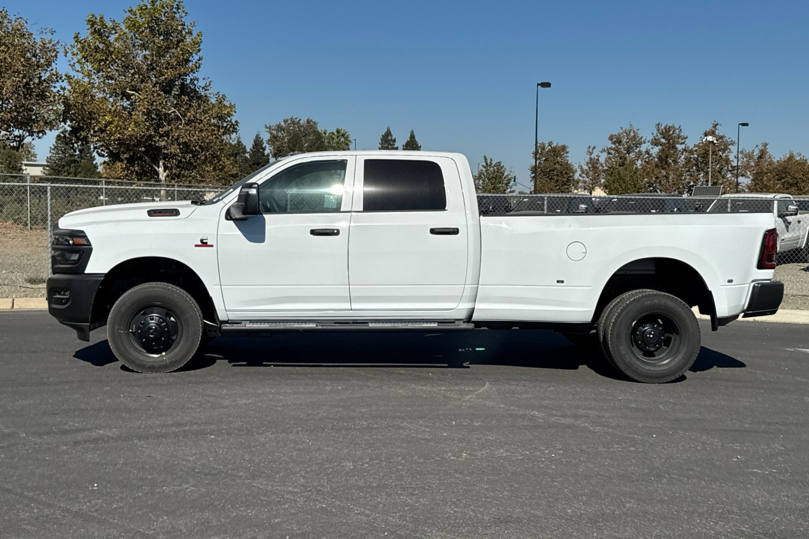 New 2027 RAM 3500 Tradesman AWD/4WD image 6