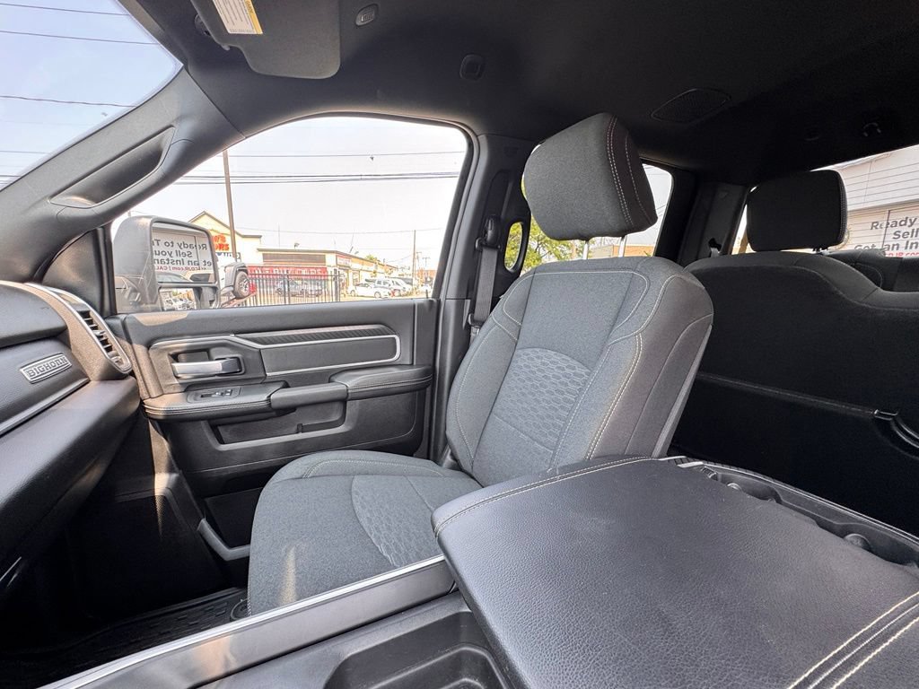 Certified 2025 RAM 2500 Big Horn AWD/4WD image 14