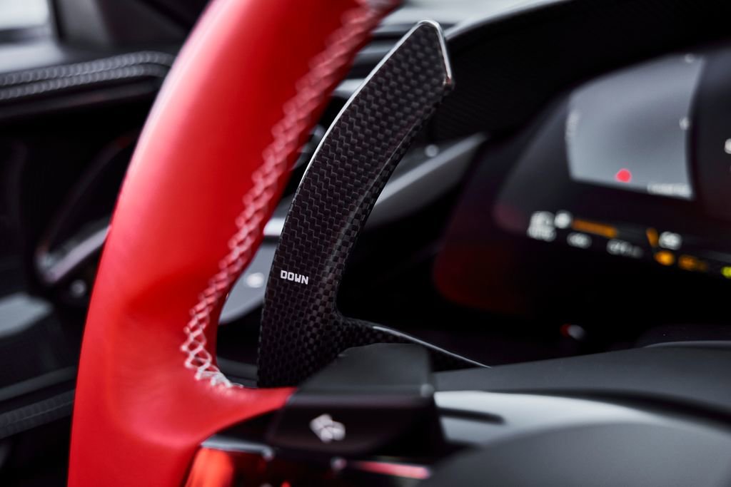 Used 2025 Ferrari SF90 Spider AWD/4WD image 53