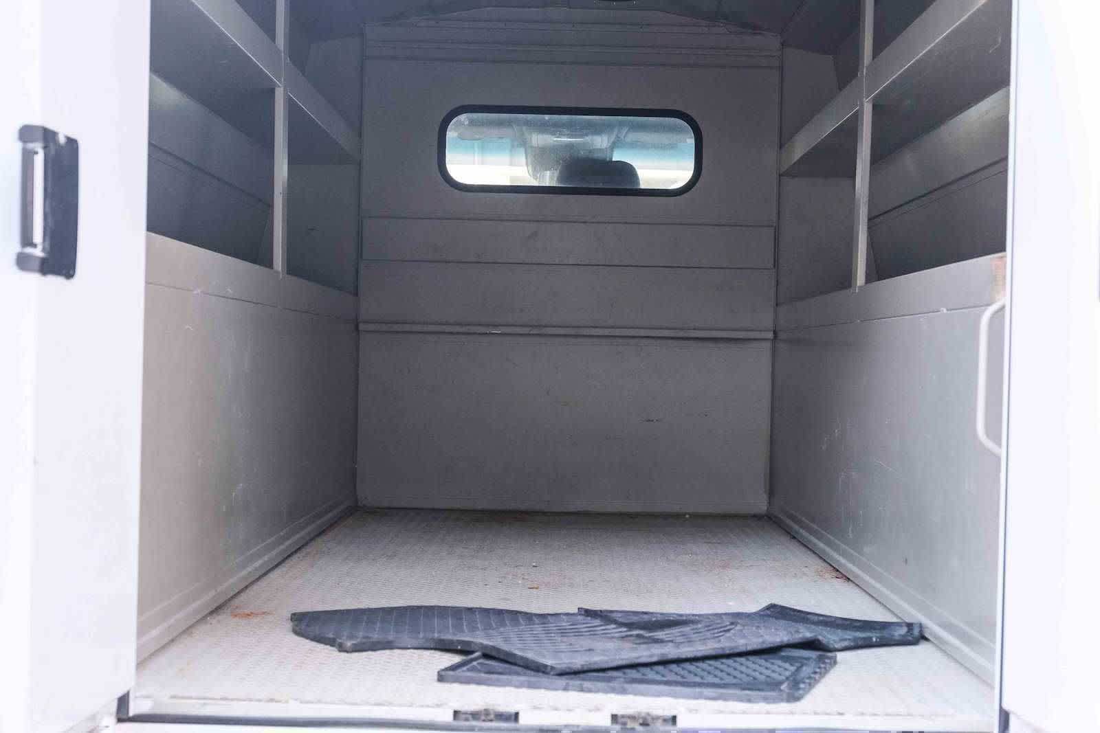 Used 2023 Mercedes-Benz Sprinter 3500 w/ Acoustic Package image 31